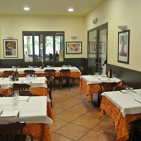 Arlecchino Otel Castel San Pietro Terme Dış mekan fotoğraf