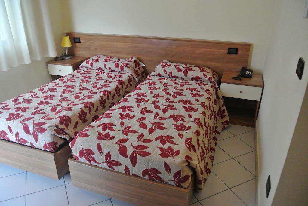 Arlecchino Otel Castel San Pietro Terme Dış mekan fotoğraf